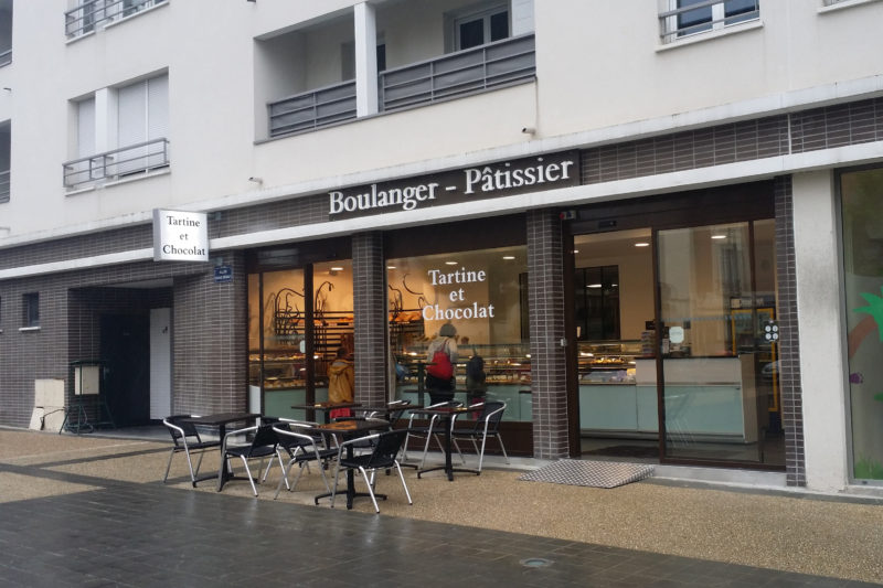 Restaurants et commerces